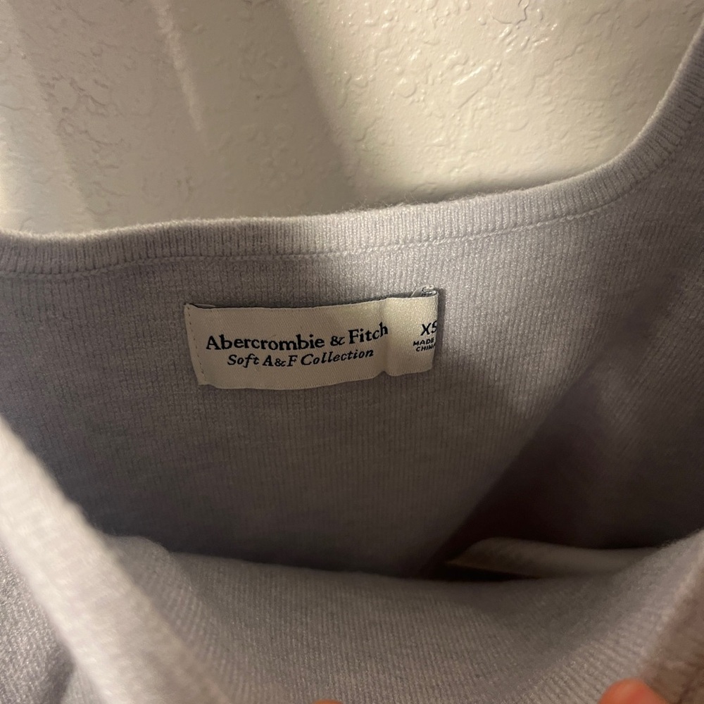 Abercrombie and fitch gray knit tank top - Picture 3 of 3